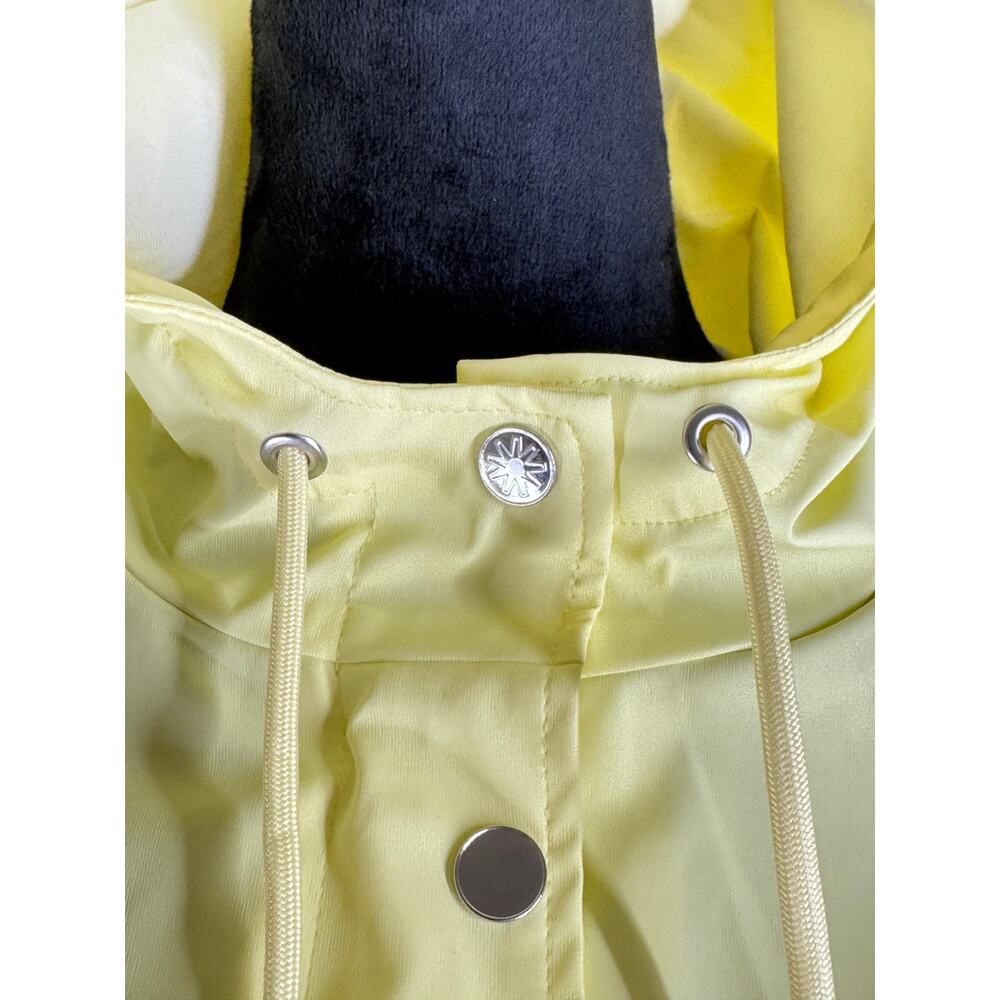 $140 RAINS Curve W Jacket Color Straw Medium NWT - Picture 11 of 16